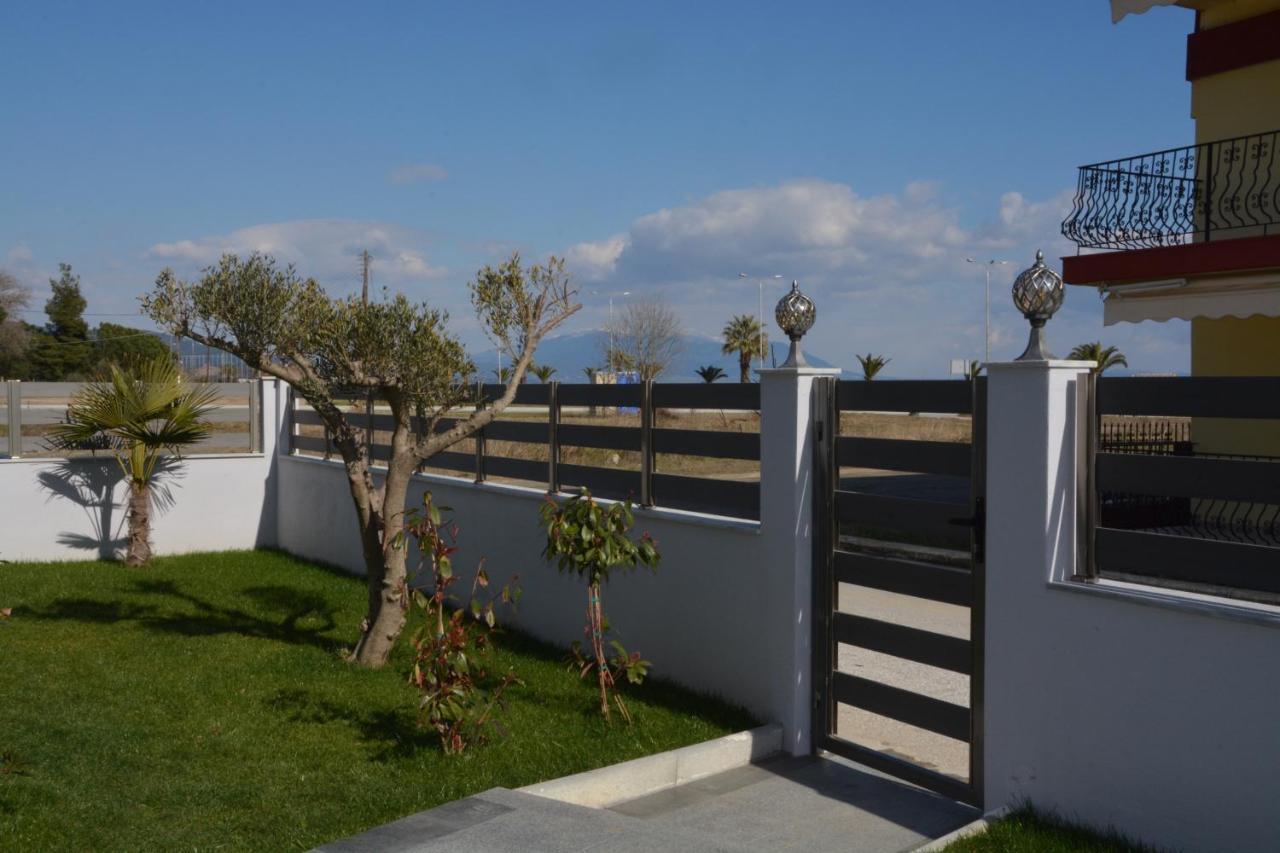 Pegasus Sea View Luxury Apartments Vrasná Eksteriør billede