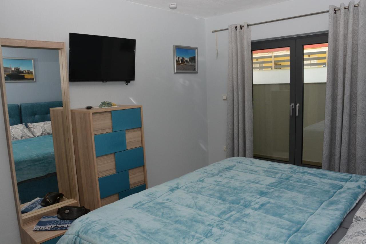 Pegasus Sea View Luxury Apartments Vrasná Eksteriør billede