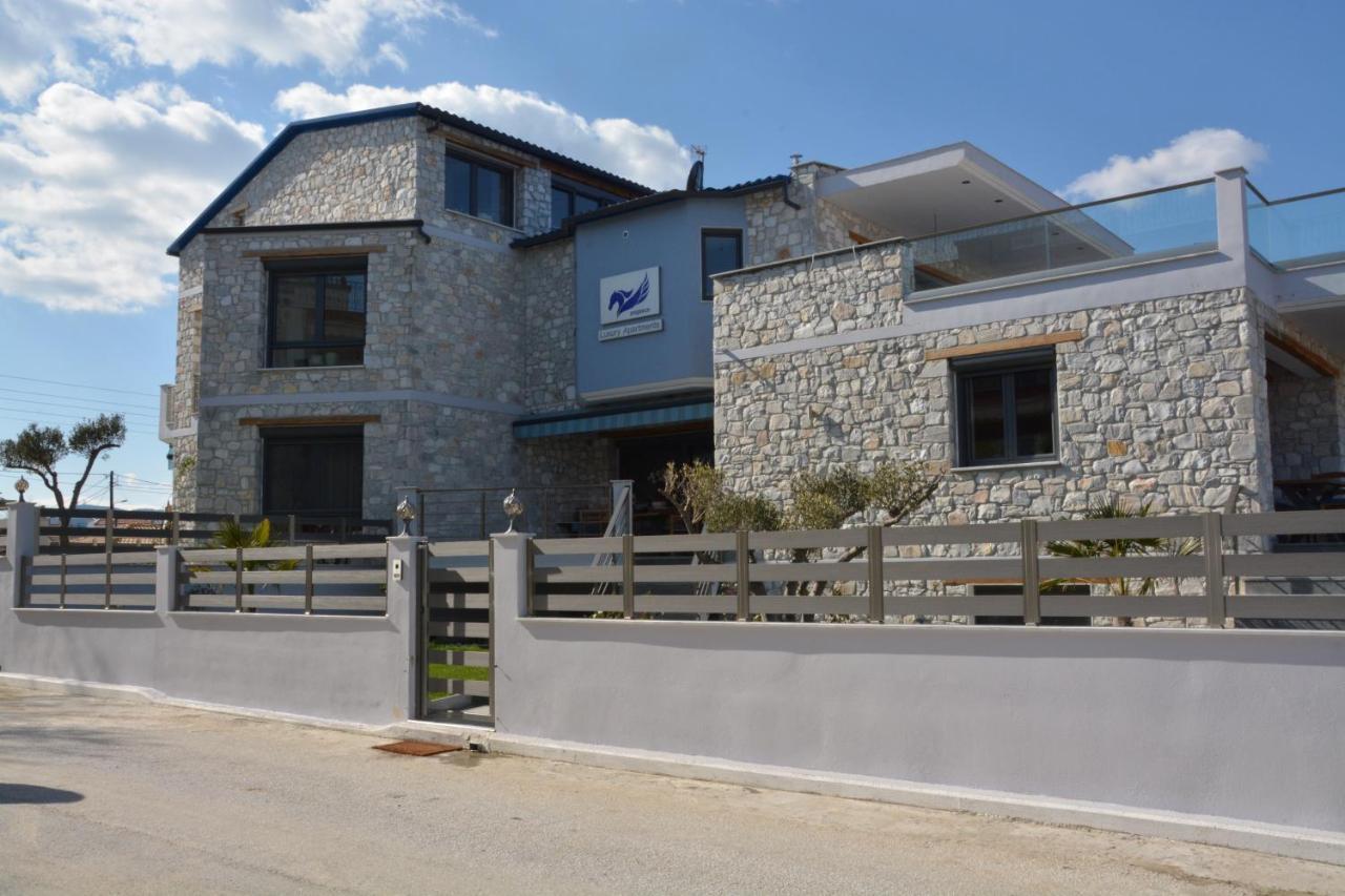 Pegasus Sea View Luxury Apartments Vrasná Eksteriør billede